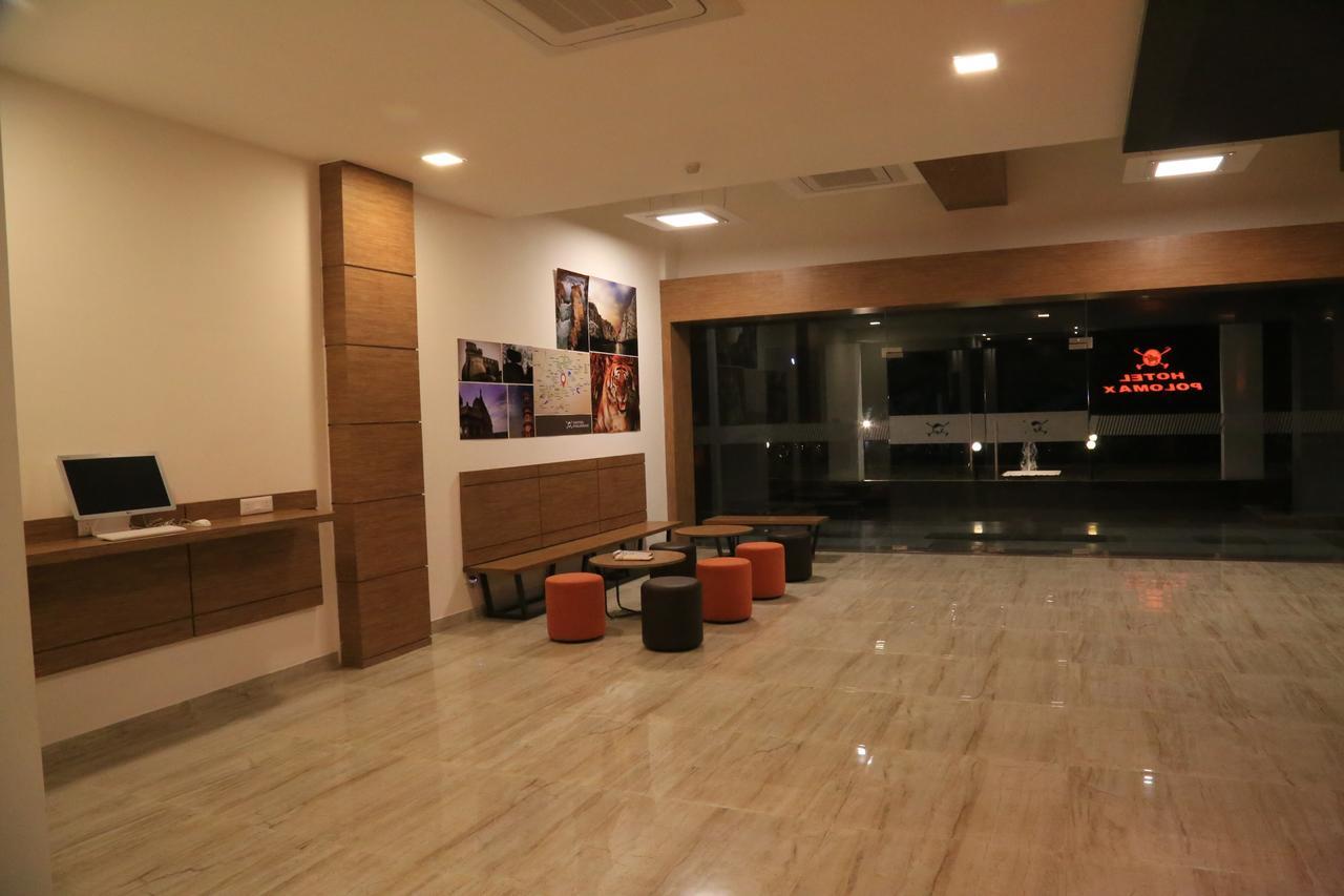 Max Hotels Jabalpur Exterior foto