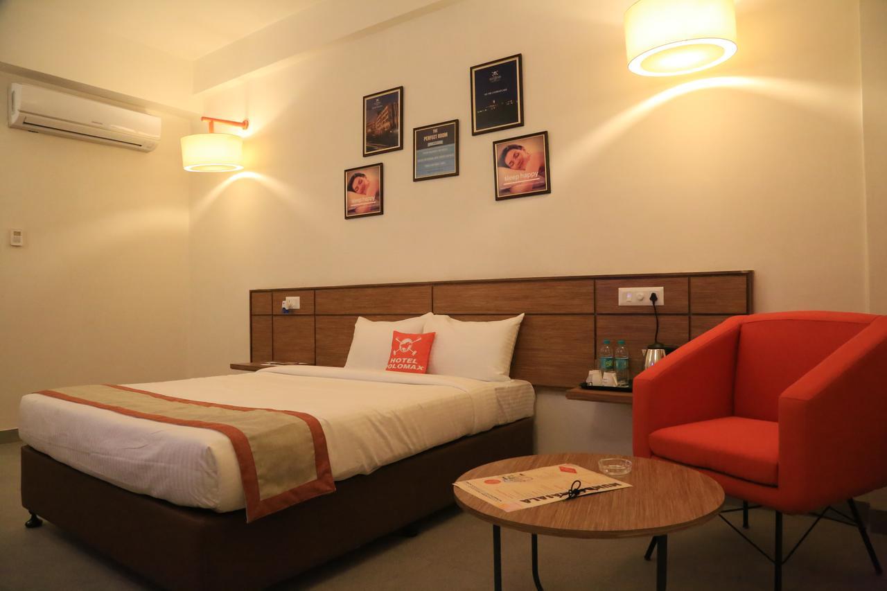 Max Hotels Jabalpur Exterior foto